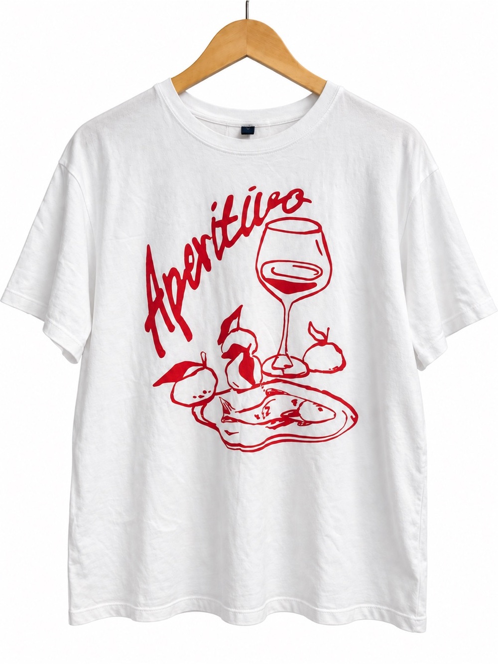 A77.Universal Thread Aperitivo Graphic T-Shirt White Red Women’s Medium - Picture 2 of 5